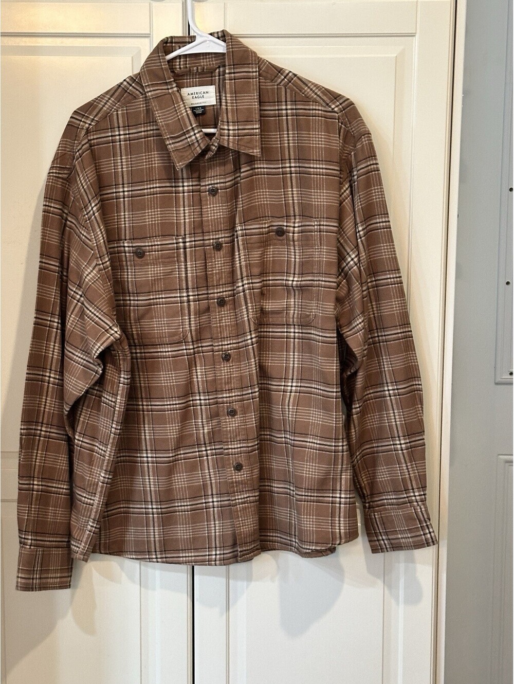 American Eagle Men’s  Tan and Brown Plaid Button-Up Shirt Size Large
